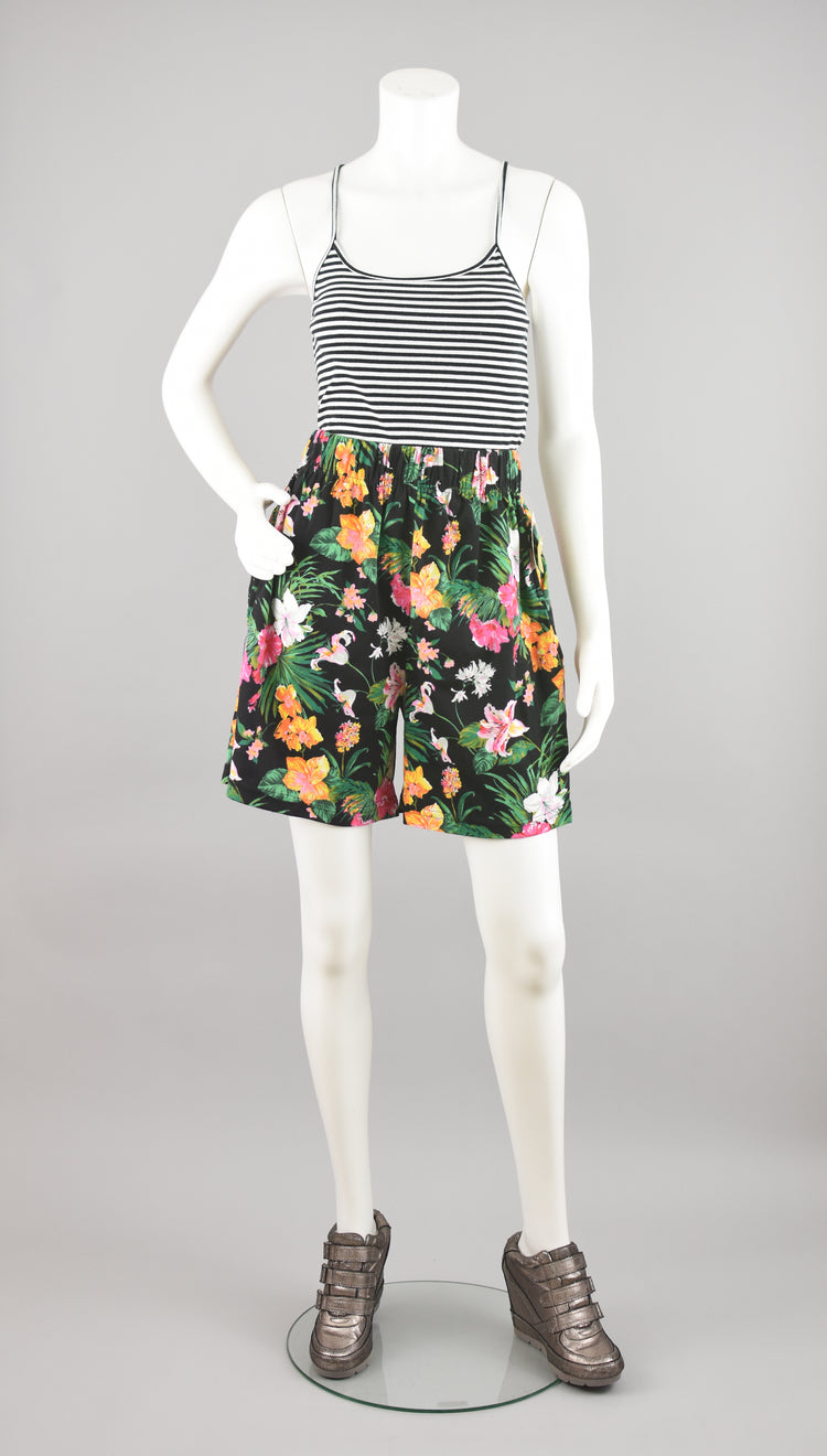 90s High Waisted Floral Bermuda Shorts, Women's 24 - 28" Waist