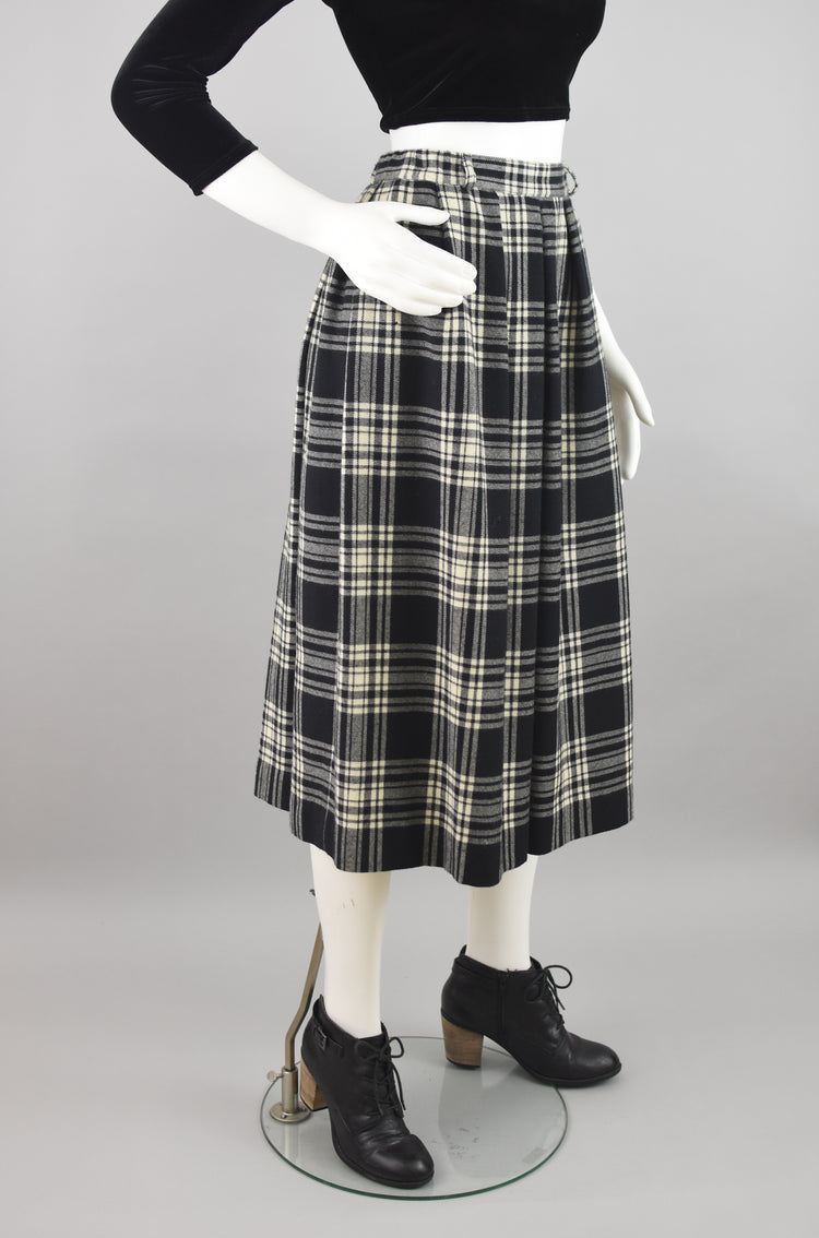 70s High Waist Wool Plaid Skirt Women's Waist 28 - 30"