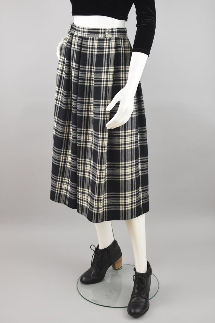 70s High Waist Wool Plaid Skirt Women's Waist 28 - 30"