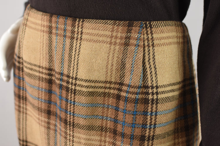 90s Brown Plaid Wool Blend Blanket Skirt with Fringe Women's Size 10, 28" Waistline