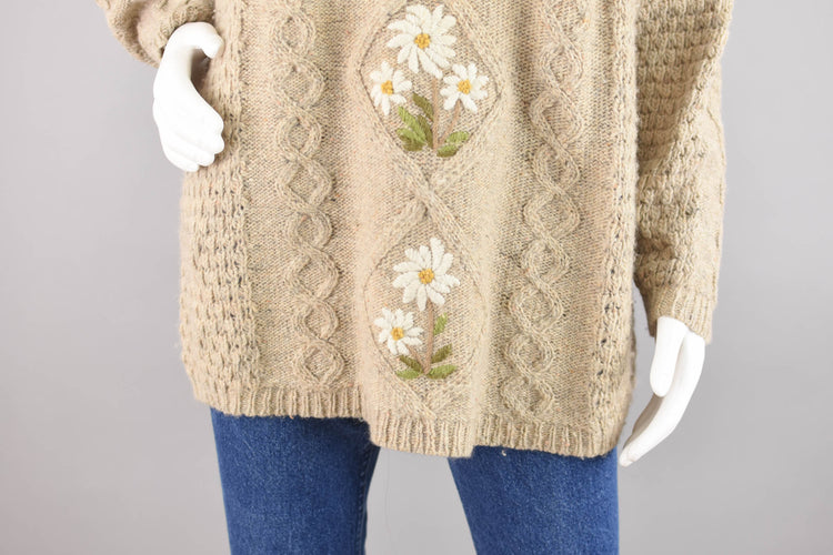 90s Oversized Wool Embroidered Floral Sweater, Women's Medium