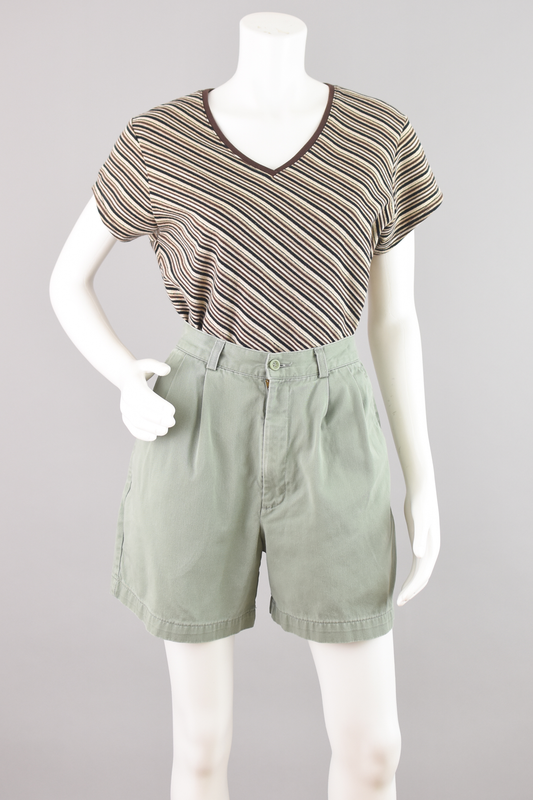 Vintage Dockers Pastel Green Mom Shorts, Women's Size 10, 28" Waist