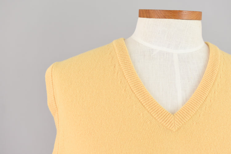 Vintage L.L. Bean Yellow Lambswool Sweater Vest Men's Large Regular