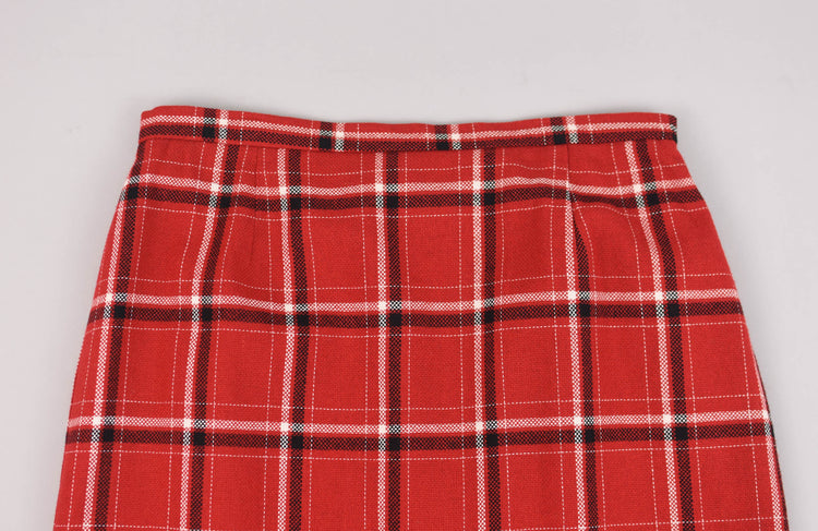 90s Red Plaid Skirt with Fringe, Women's Size 16, 34" Waistline