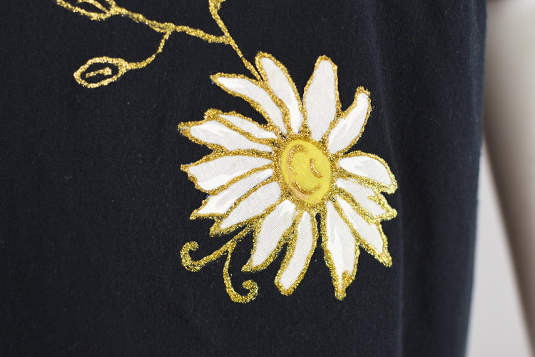 Vintage Glitter Puff Paint Daisy Flowers T-shirt, Women's Medium