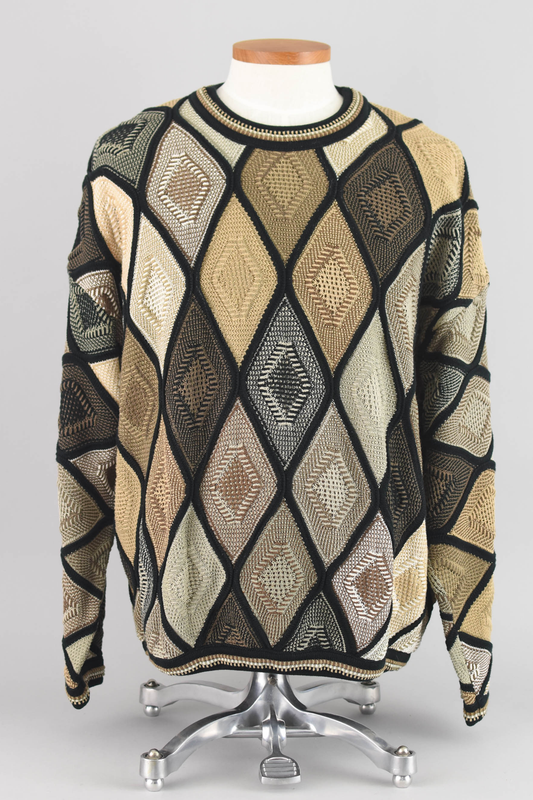 Vintage Tundra 3D Crewneck Sweater, Men’s Extra Large