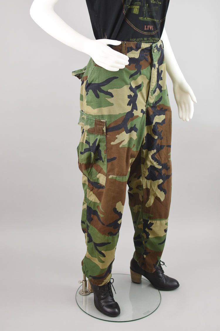 90s High Waist Camouflage Cargo Army Pants, Men's Large Short